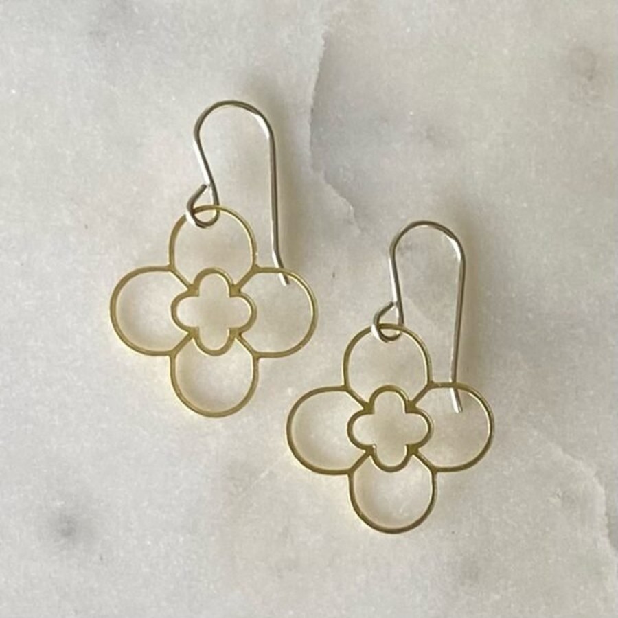 Accessories Cotton Wool | Nest Of Pambula Clover Earrings