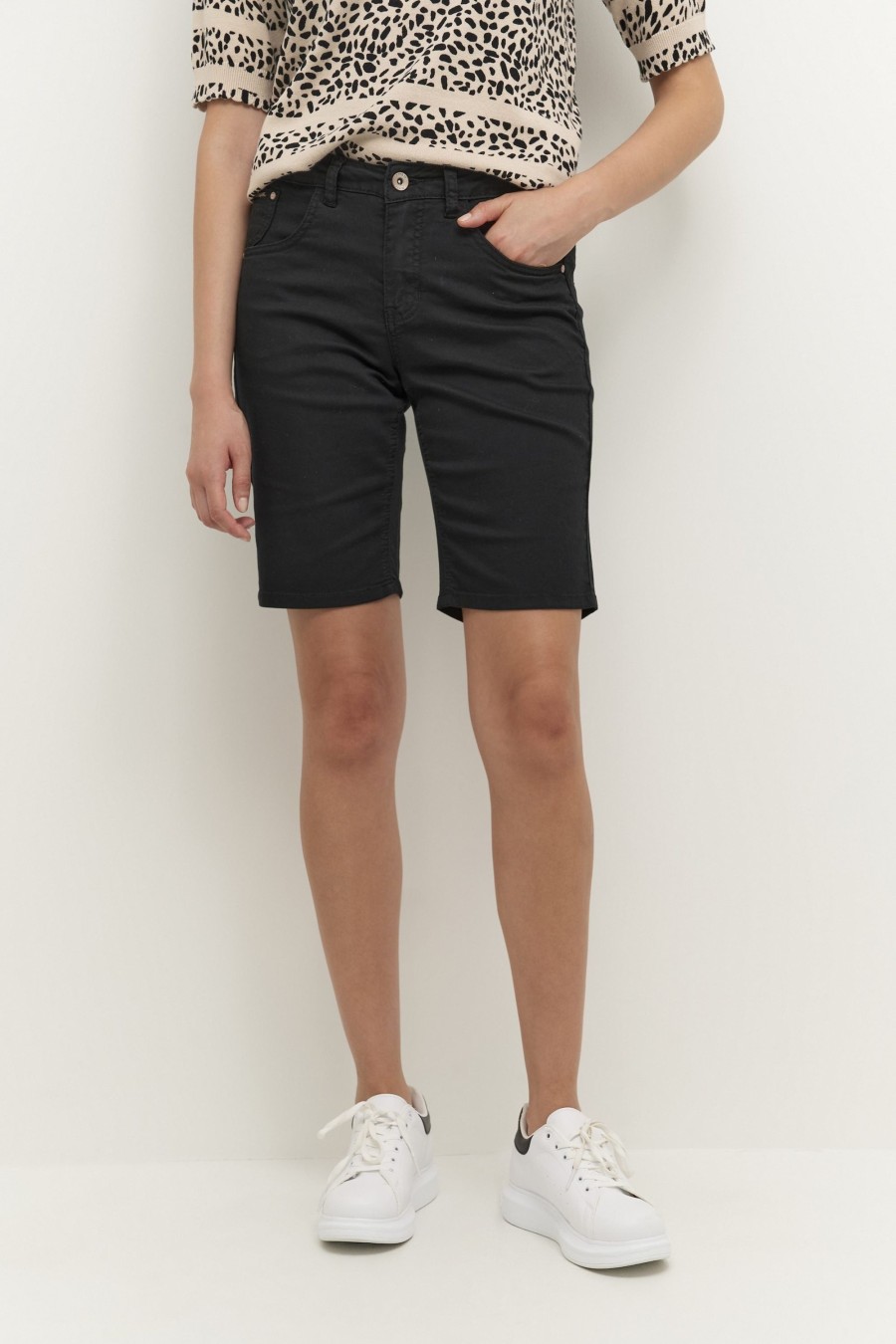 Women Cotton Wool | Cream Clothing Lotte Shorts Black